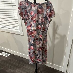 Love Floral Midi Dress in Red and Pink